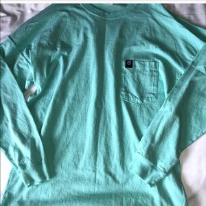 Simple long sleeve tee